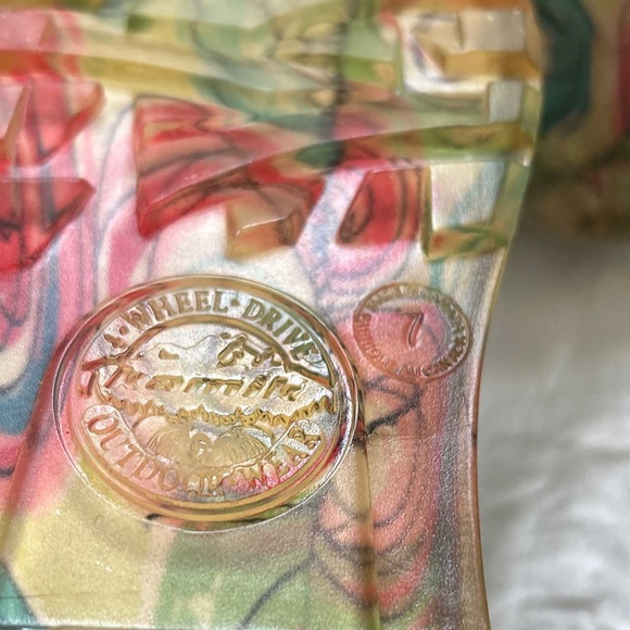 SHOES, KAMIK 4 WHEEL DRIVE OUTDOOR GEAR, RUBBER, SZ 7, GREEN MIX, MADE IN CANADA - Picture 8 of 11